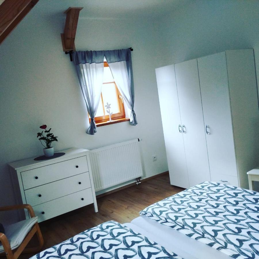 Apartmany U Vlcich Jam Petrowitz Exterior foto