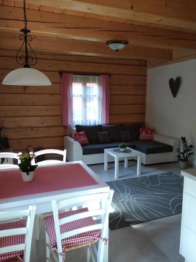 Apartmany U Vlcich Jam Petrowitz Exterior foto