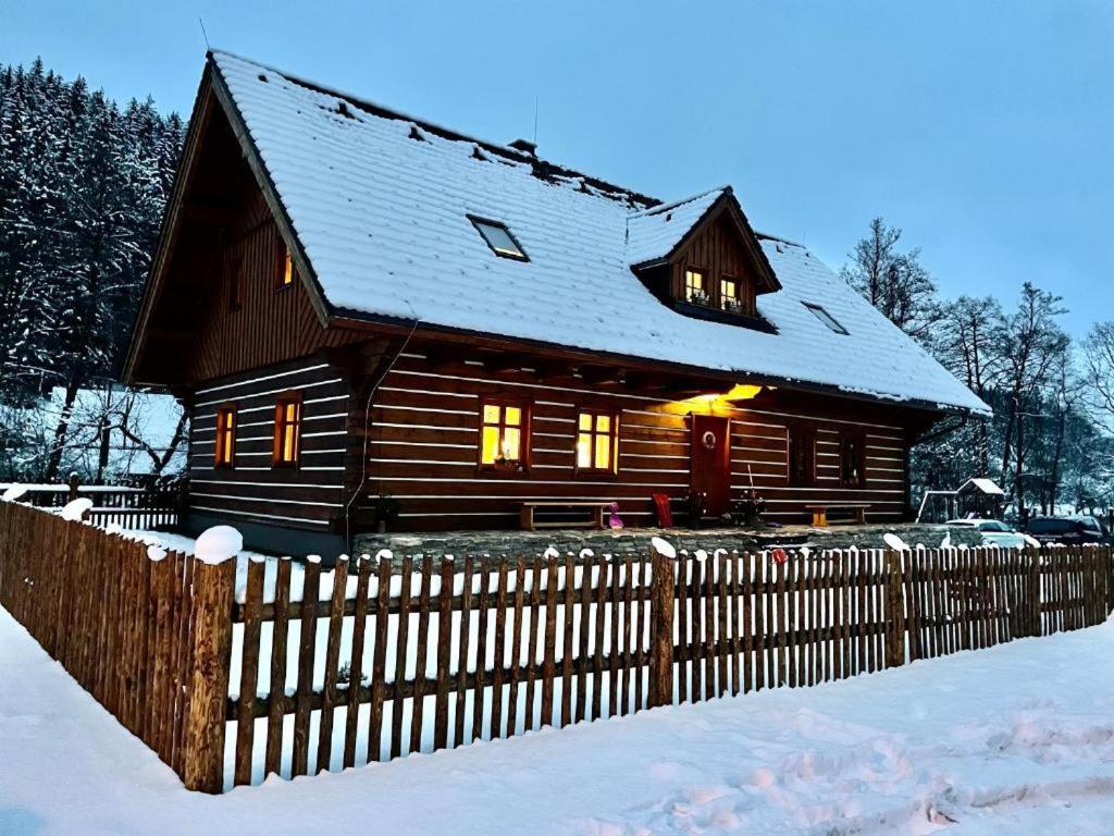 Apartmany U Vlcich Jam Petrowitz Exterior foto