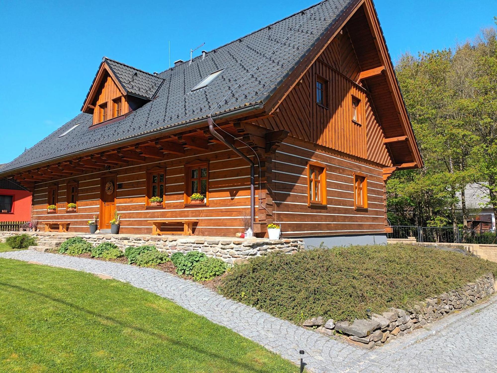 Apartmany U Vlcich Jam Petrowitz Exterior foto